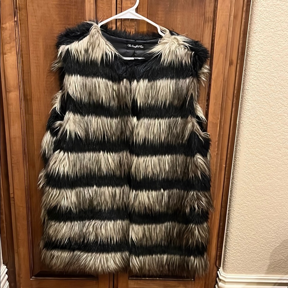 The Kooples Black and Tan Fur Vest Luxurious Textured Design